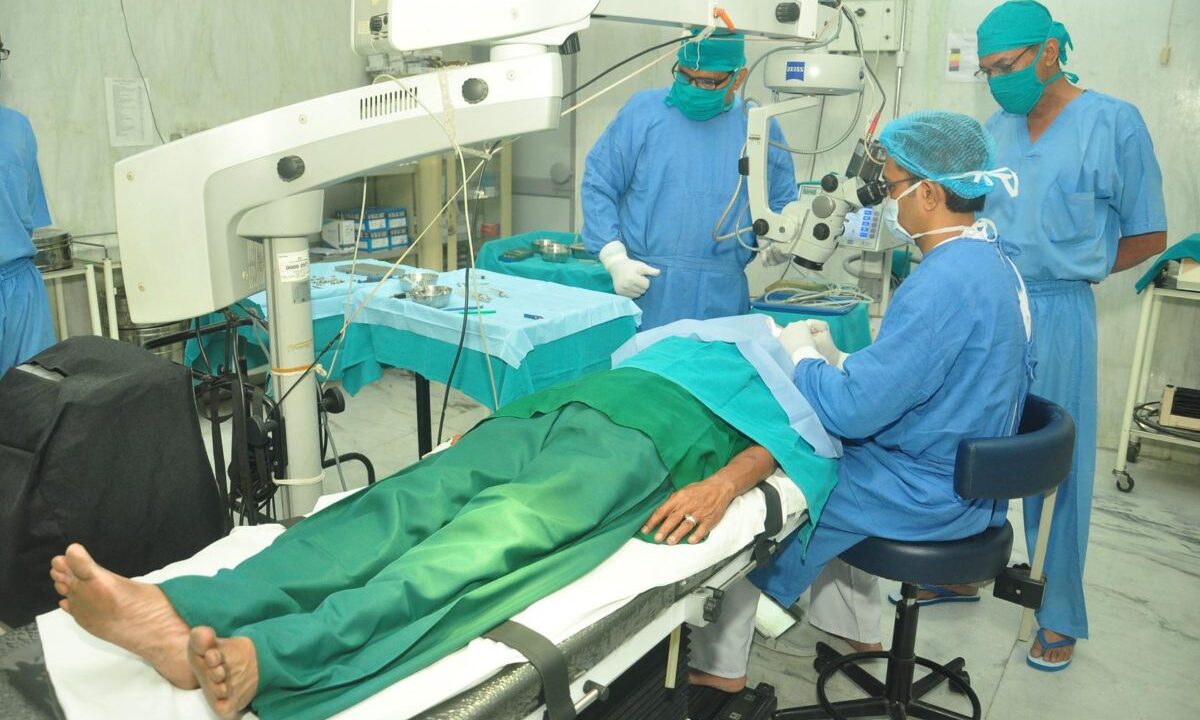 Karuna Sindhu Hospital | Vishwa Jagriti Mission | Sudhanshu Ji Maharaj
